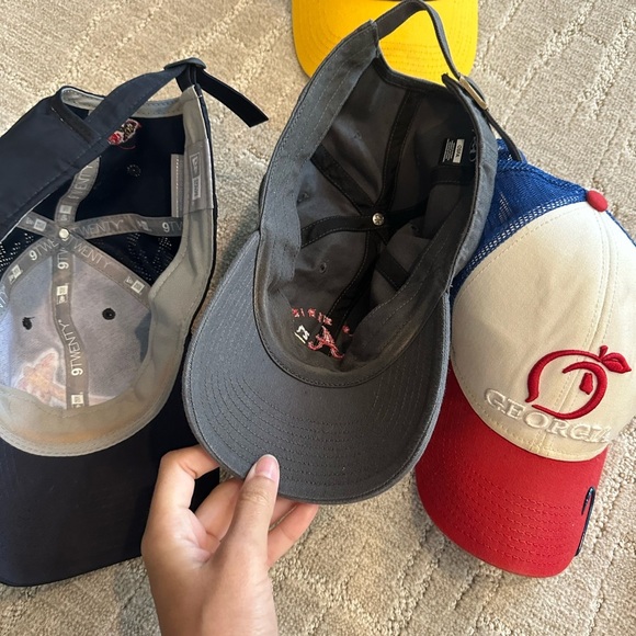 Hat bundle - Picture 4 of 6